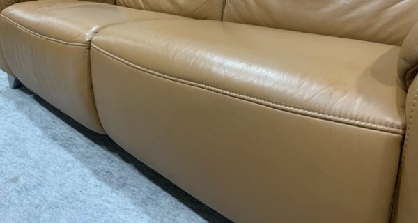 Кожаный диван (реклайнер ,электро , сенсор)