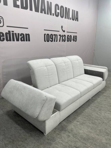 Диван розкладний( 699€)
